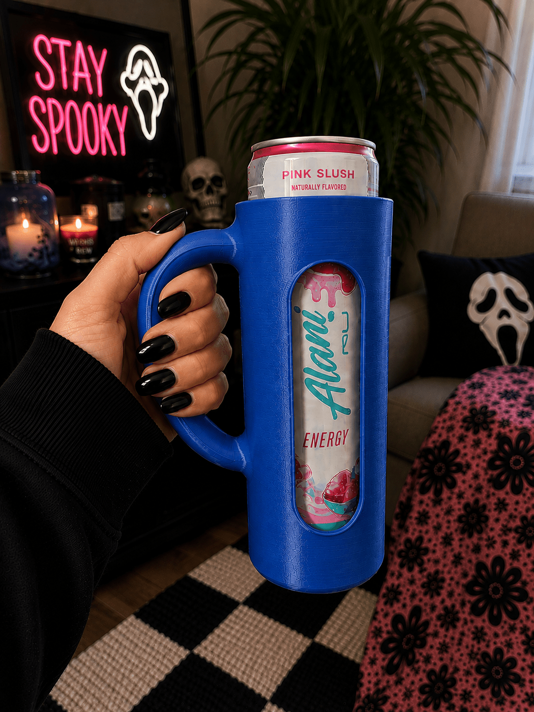 3D Printed Skinny Can Holder with Handle
